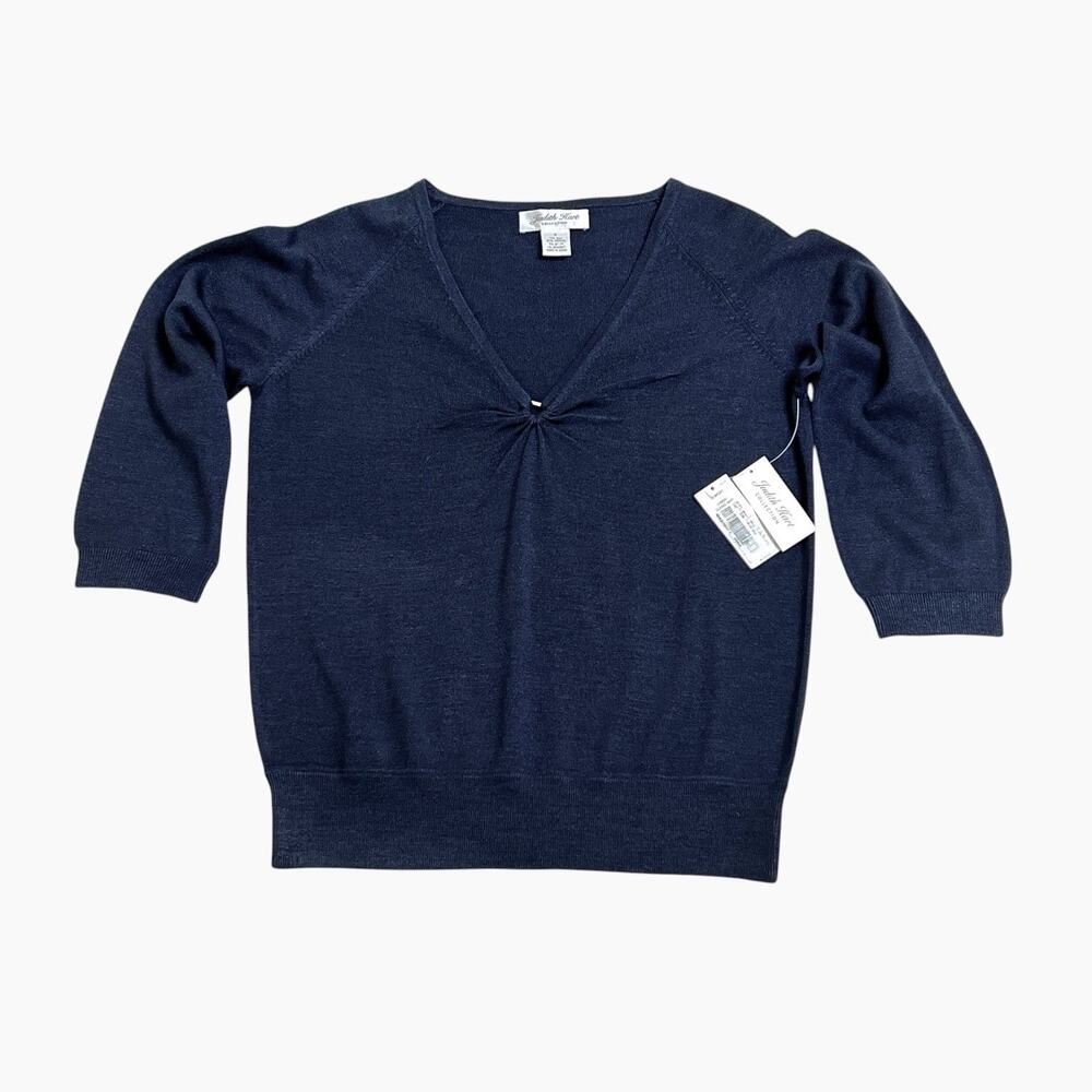 Judith Hart Silk Blend Sweater Size Small V Neck Pullover Navy Blue Soft Classic - Picture 6 of 7